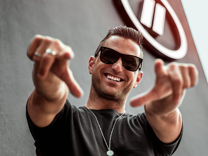 122 safilo acquisizione