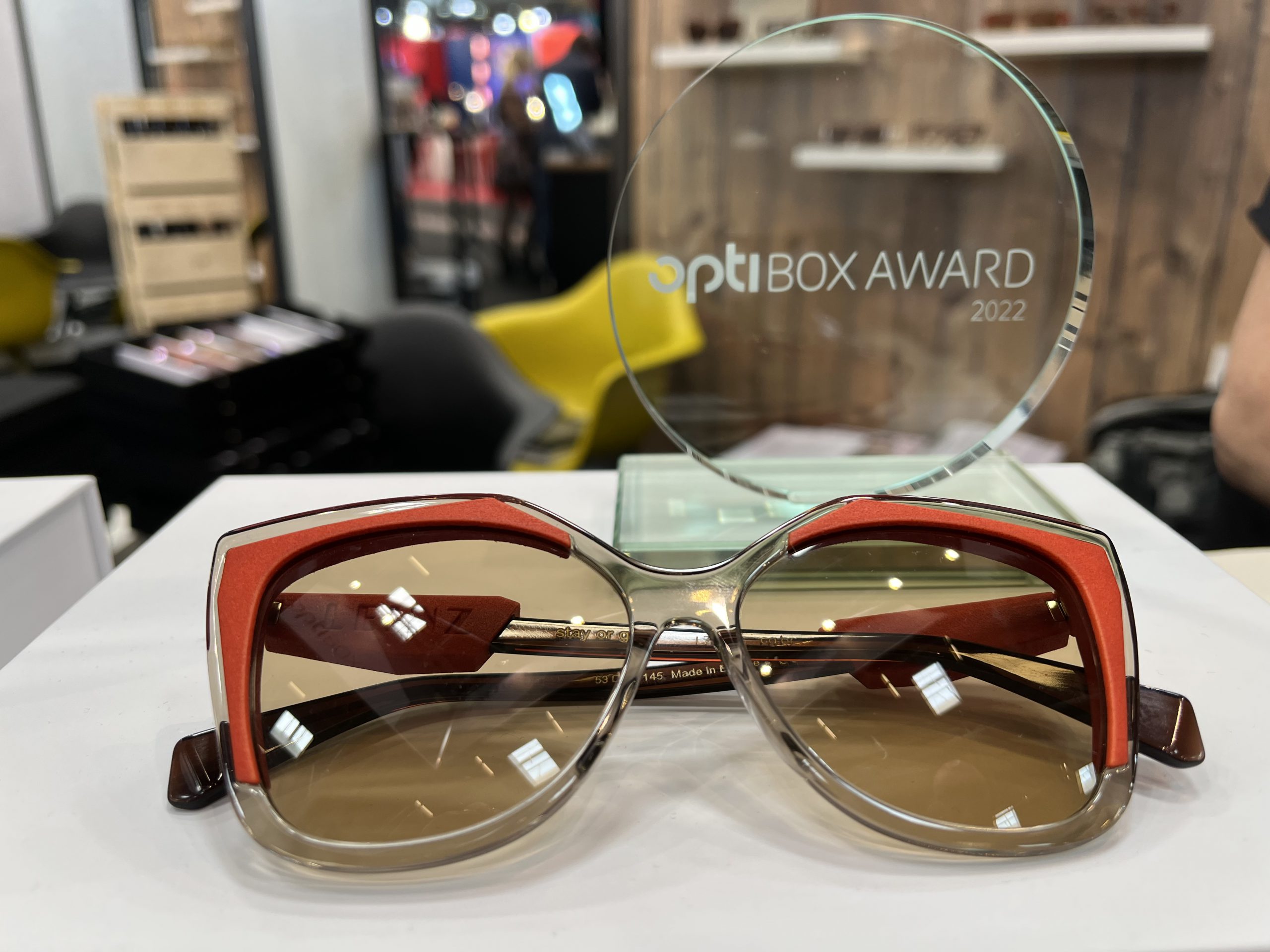 EF5D38E9-EC35-478C-98E2-749E42BE67DA