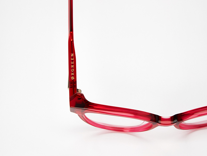 OrgreenOptics_Queen_4_COVER_WEB