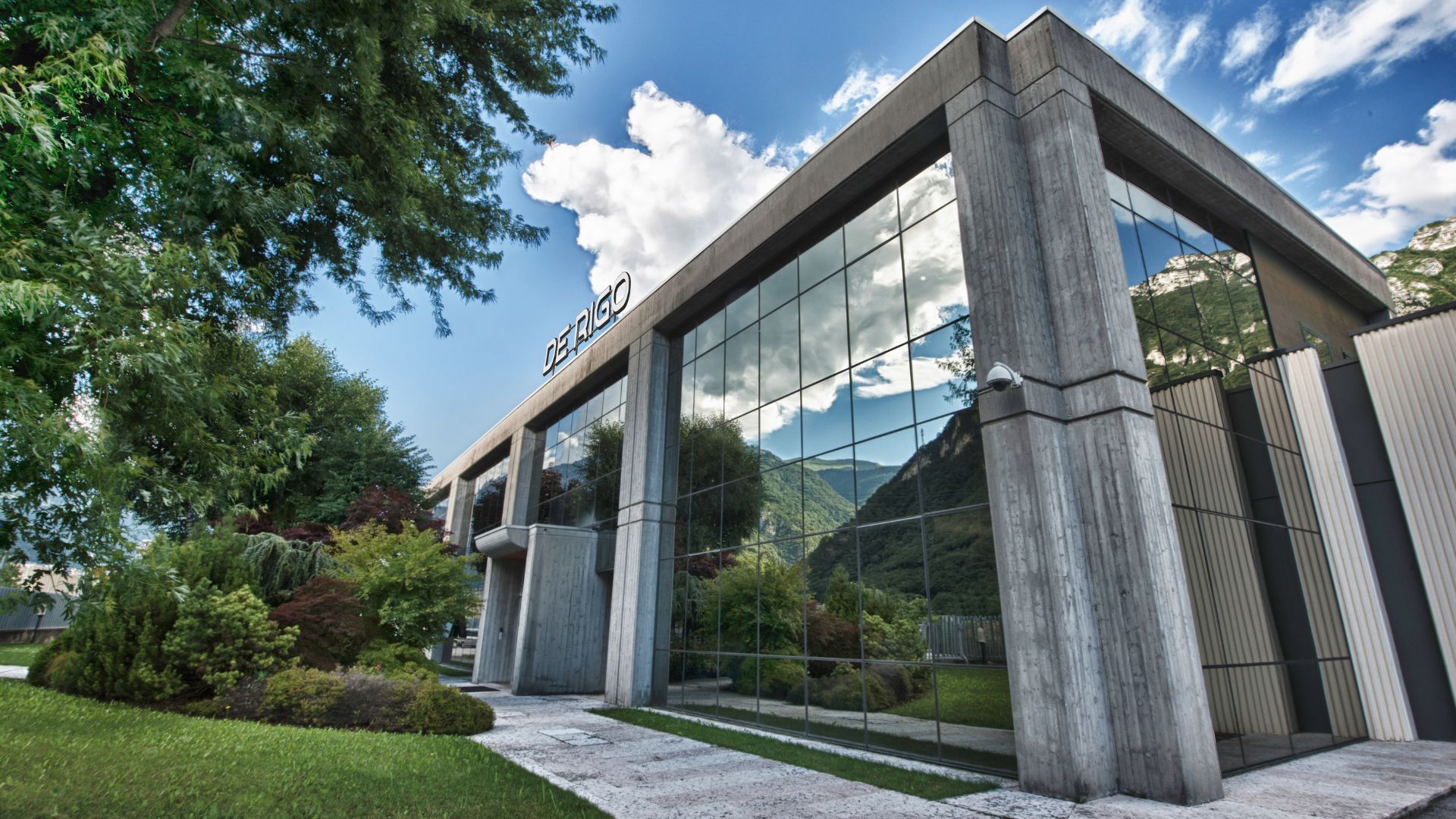 de rigo furla copertina